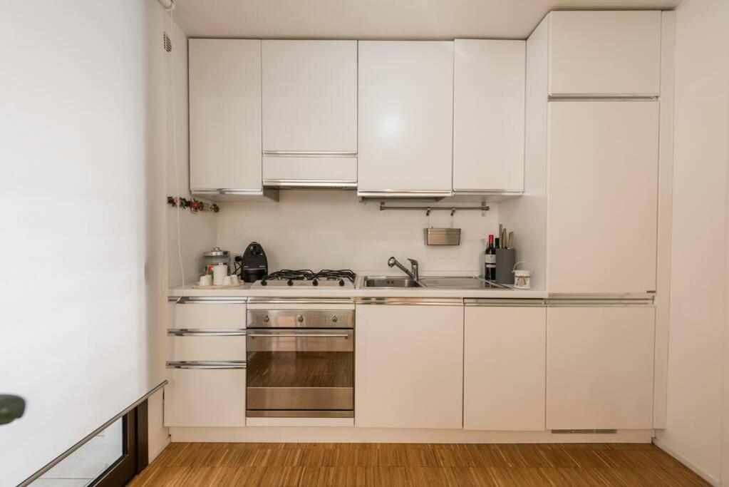 New Cosy Apartment Near To Petruzzelli Theatre Bari Esterno foto