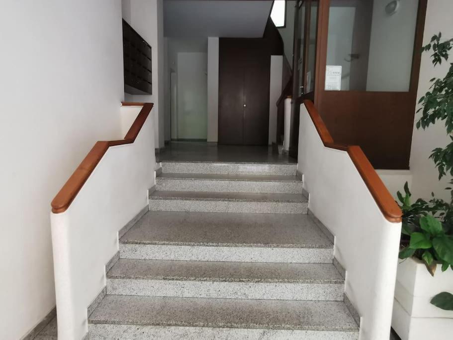 New Cosy Apartment Near To Petruzzelli Theatre Bari Esterno foto